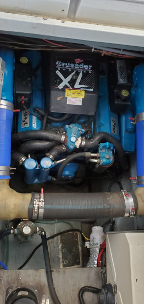 1995 Carver 380 Santego SE