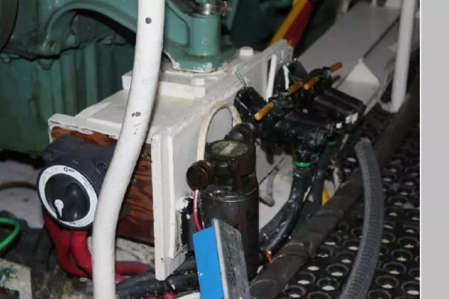 1977 Pacemaker 66 Motoryacht