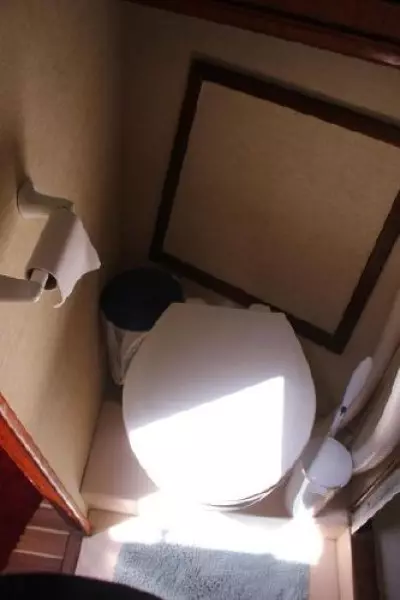 1977 Pacemaker 66 Motoryacht