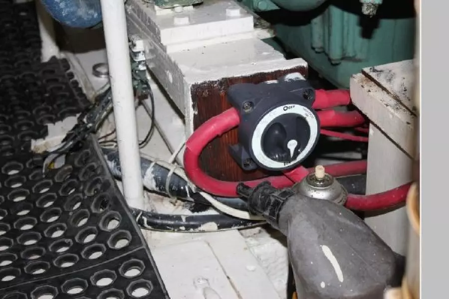 1977 Pacemaker 66 Motoryacht