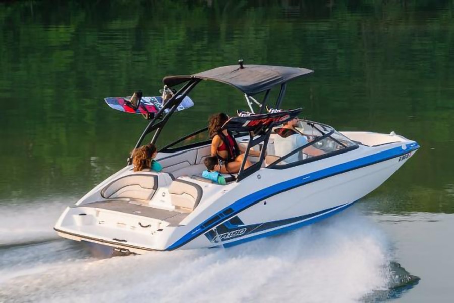 19' 2019 Yamaha Boats AR190