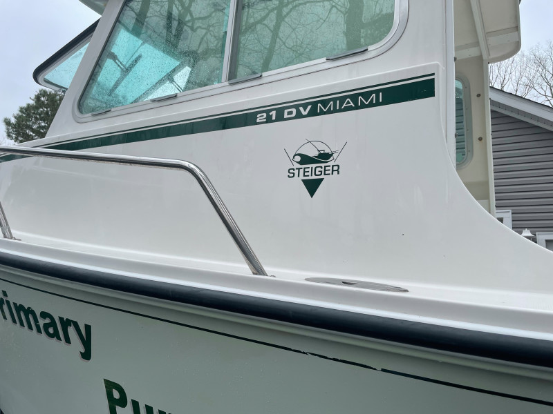 2011 Steiger Craft Miami DV