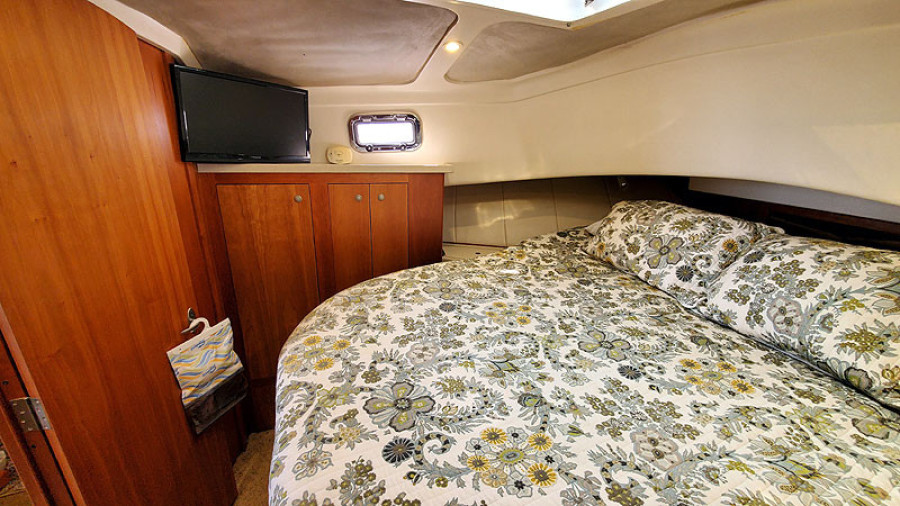 2003 Mainship 390 Sedan