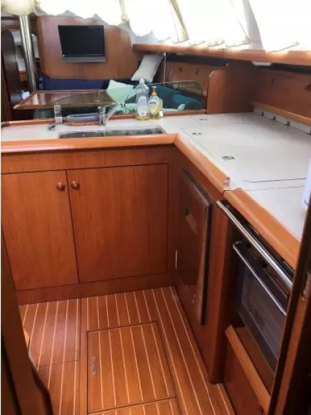 2005 Jeanneau Sun Odyssey 43 DS