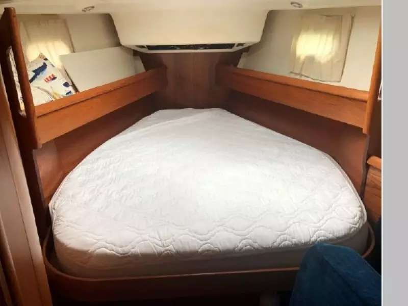 2005 Jeanneau Sun Odyssey 43 DS