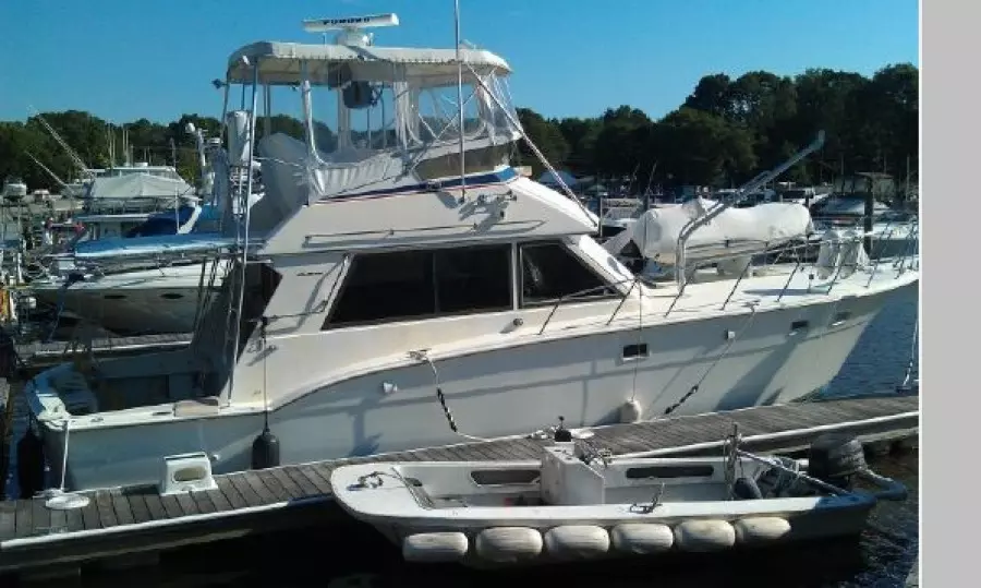 1979 Hatteras Convertible