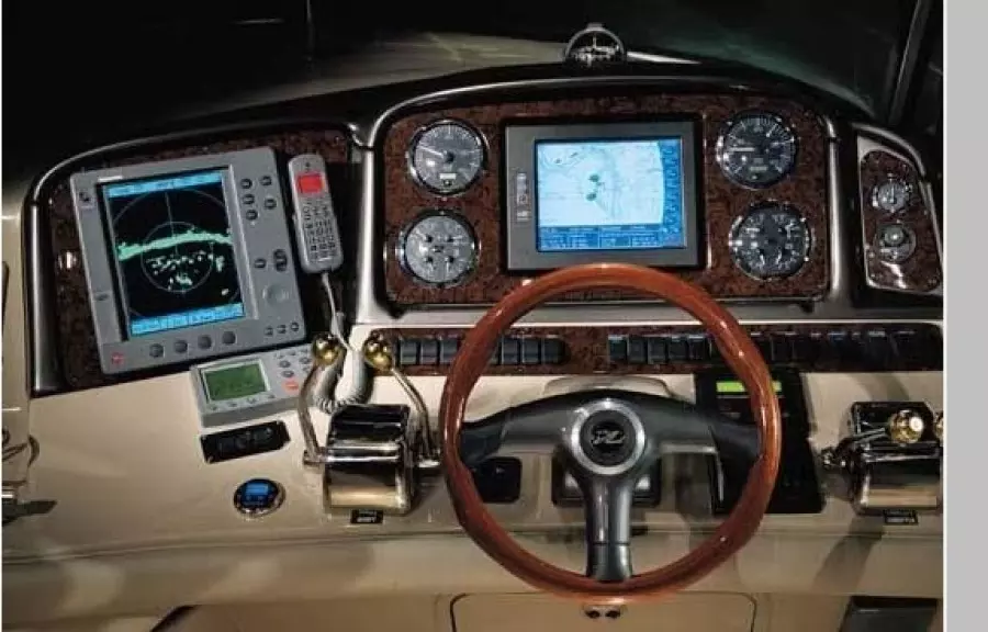 2004 Sea Ray 420 Sundancer