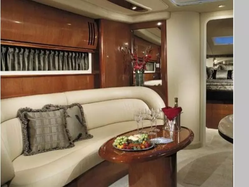 2004 Sea Ray 420 Sundancer