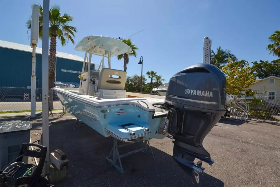 2017 Pathfinder 2600 TRS