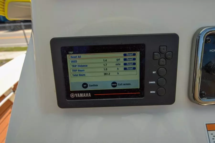 2017 Pathfinder 2600 TRS