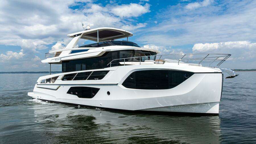 IN STOCK   IMMEDIATE DELIVERY 64ft Absolute Yacht For Sale