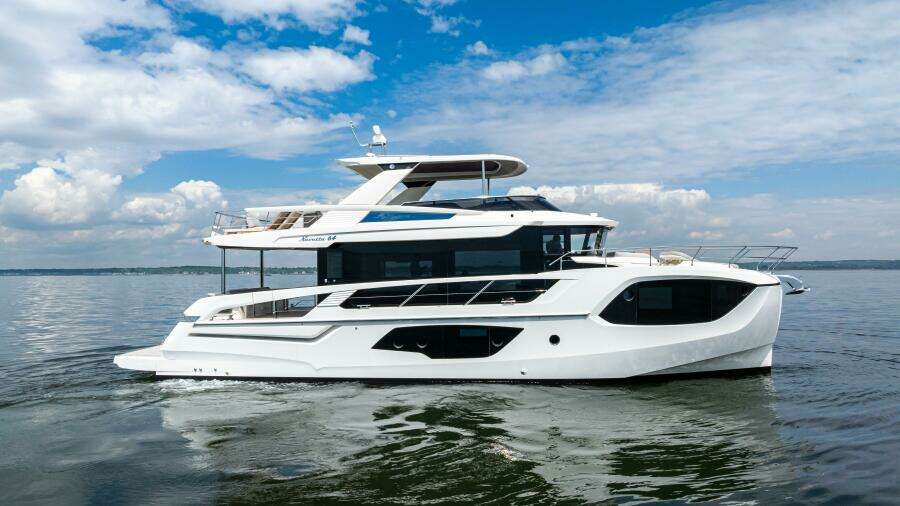 IN STOCK   IMMEDIATE DELIVERY 64ft Absolute Yacht For Sale