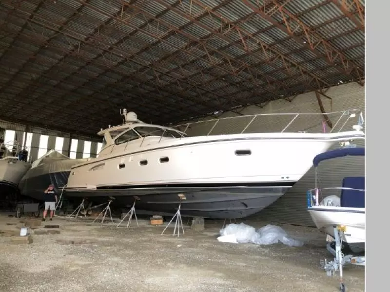 2000 Tiara Yachts 5200