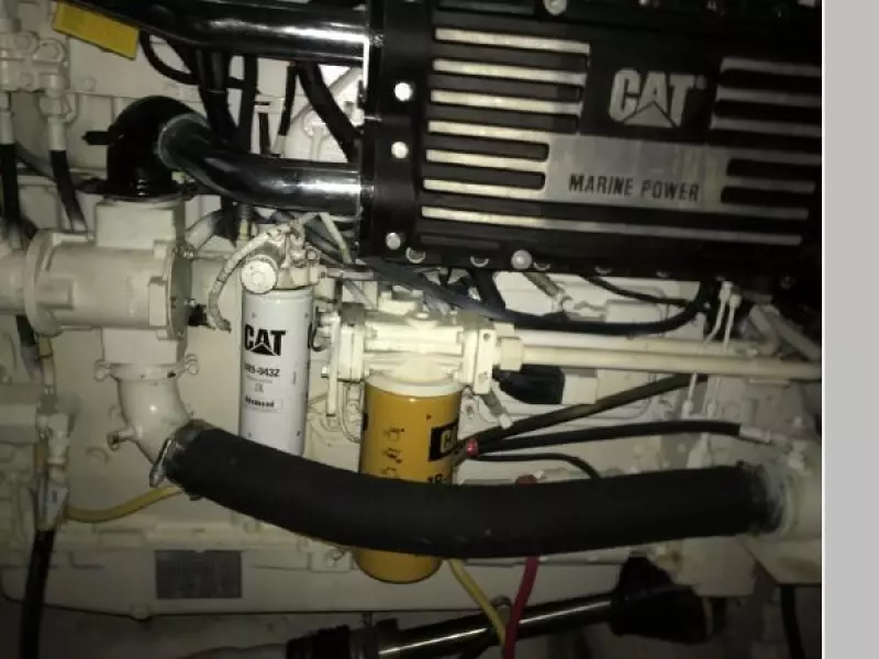 2000 Tiara Yachts 5200