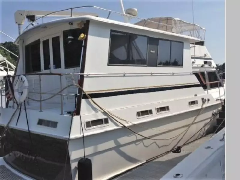 1985 Gulfstar 49 Motor Yacht