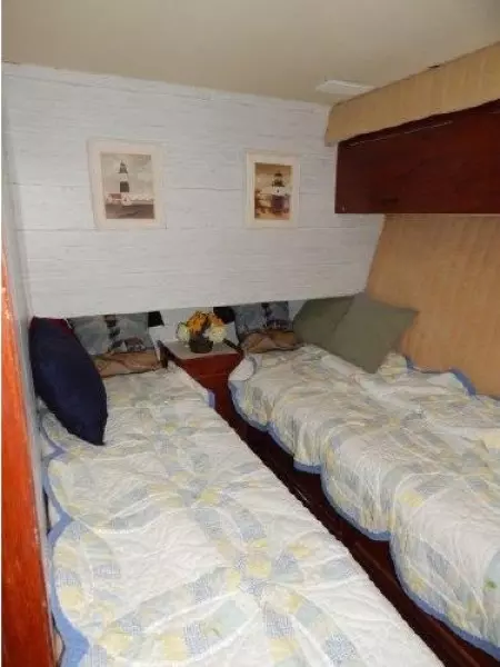 1983 Ocean Yachts Super Sport