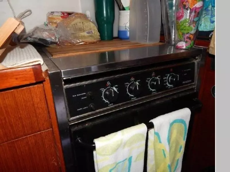 1983 Ocean Yachts Super Sport