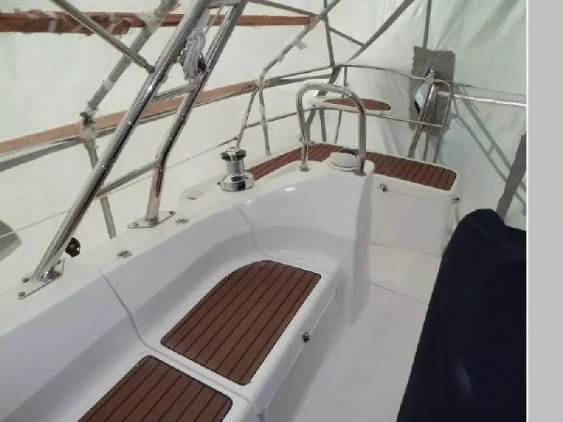 2008 Hunter 45 Deck Salon