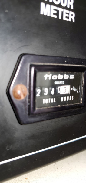 1989 Carver 4207 Aft Cabin