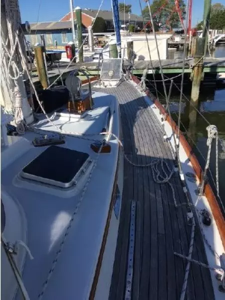 1983 Little Harbor CC