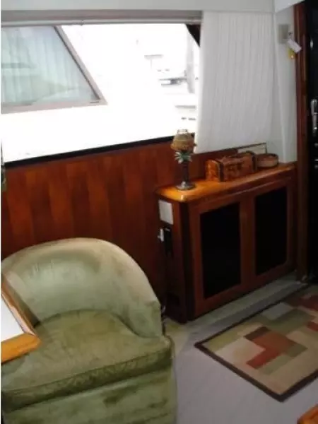 1990 Viking 43 Convertible