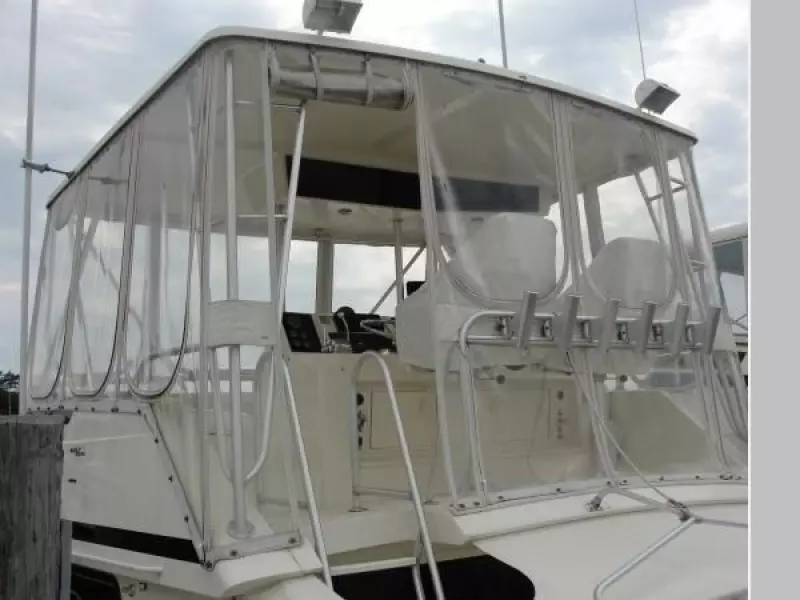 1990 Viking 43 Convertible