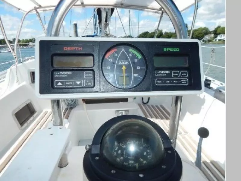 1983 Beneteau First 42