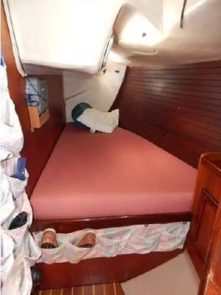 1983 Beneteau First 42
