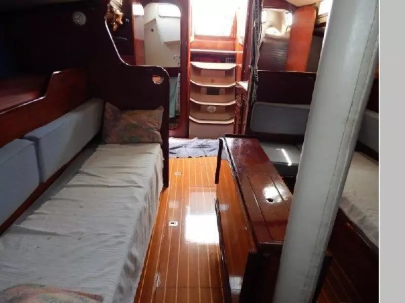 1983 Beneteau First 42