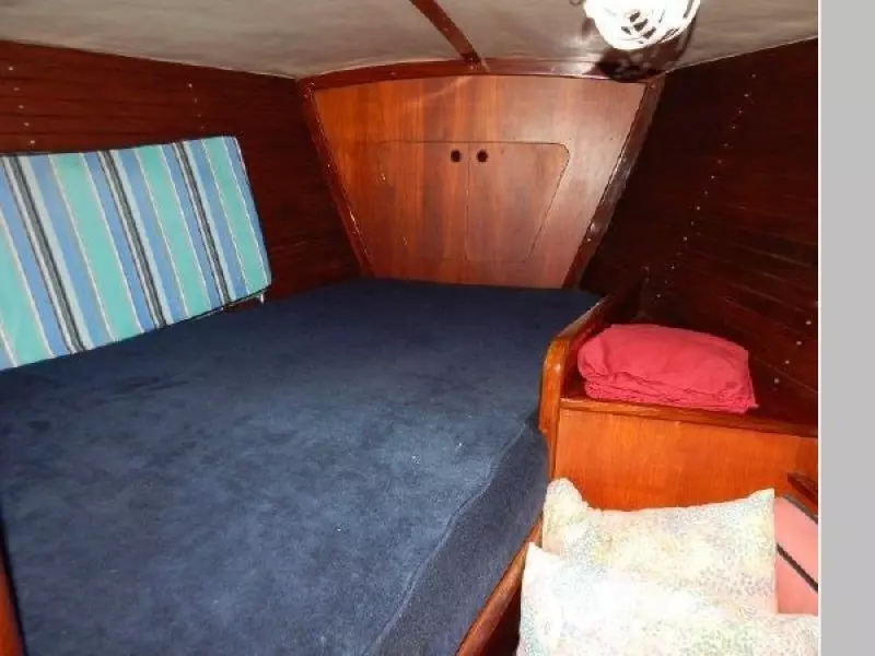 1983 Beneteau First 42