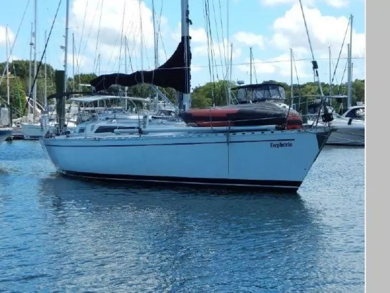 1983 Beneteau First 42
