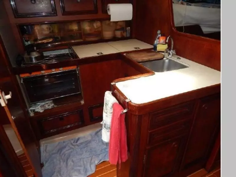 1983 Beneteau First 42