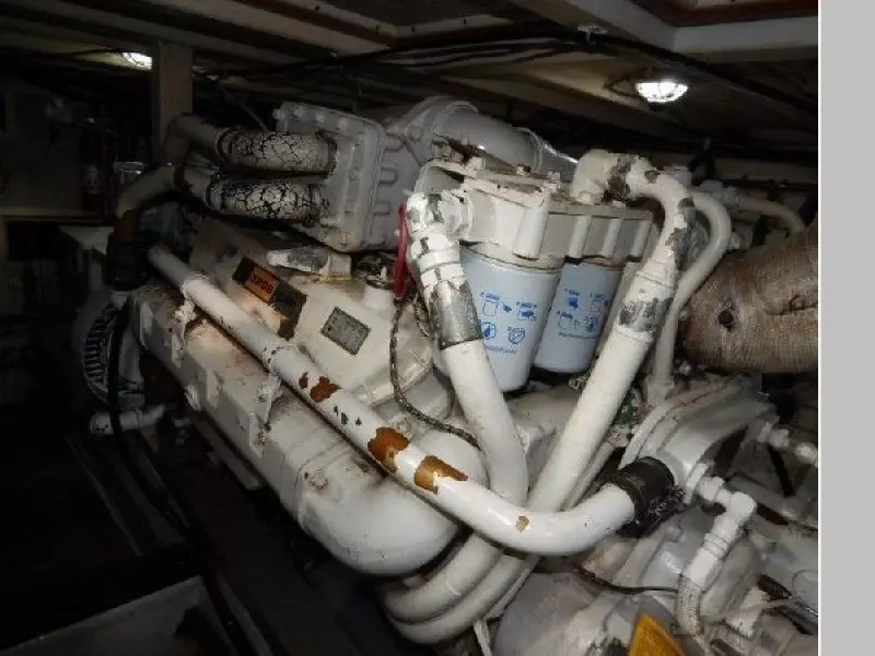 1985 Grand Banks Classic