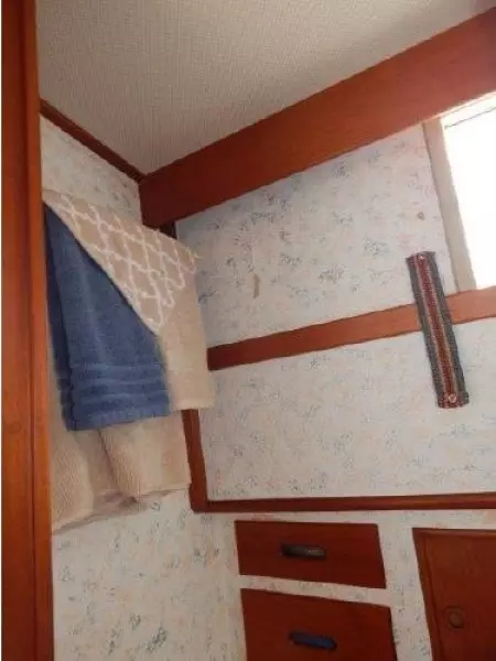 1985 Grand Banks Classic