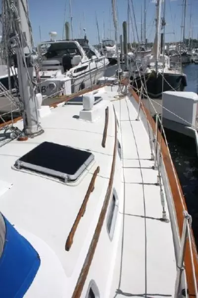 Destiny 42ft Pearson Yacht For Sale
