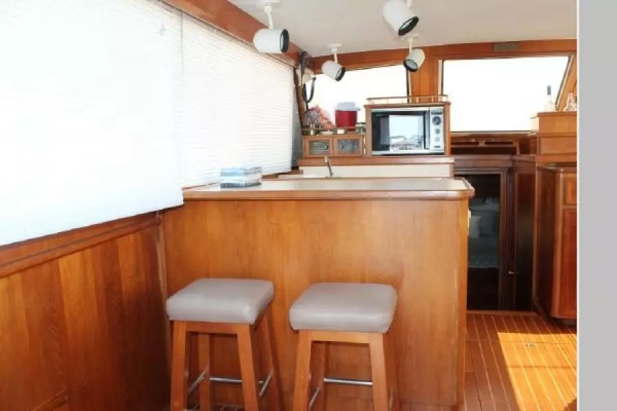 1986 Egg Harbor 41 Convertible