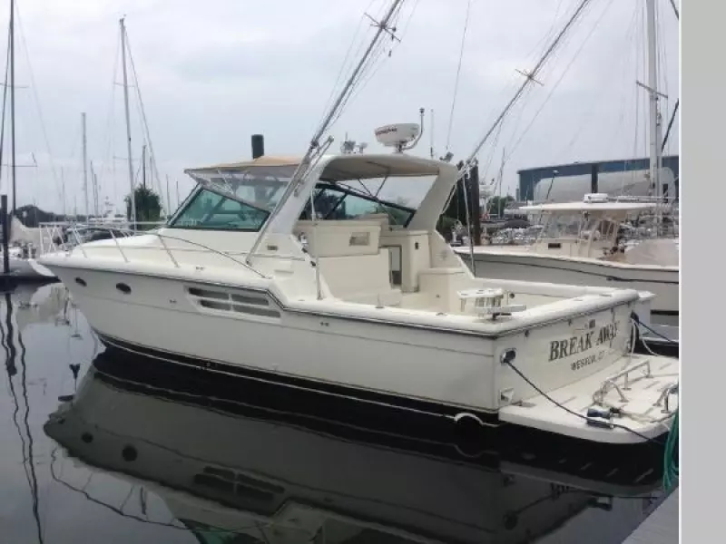 1997 Tiara Yachts 41 Open