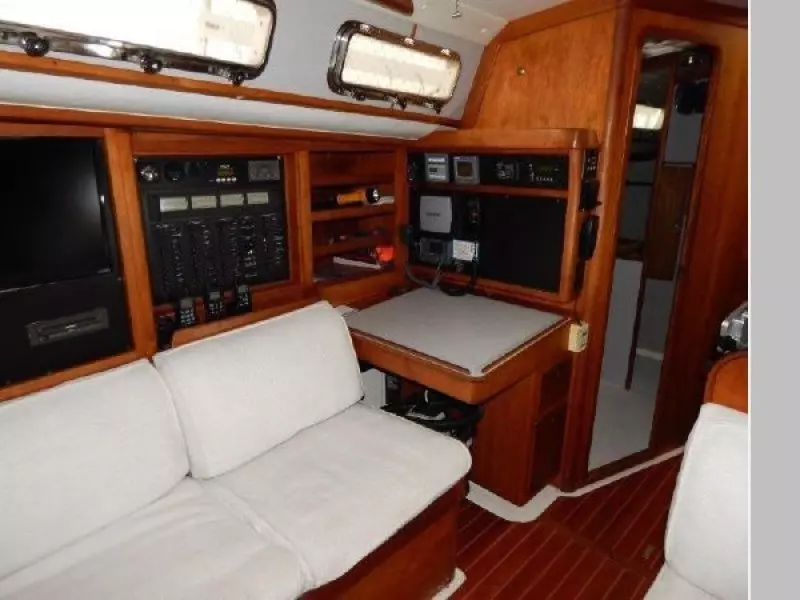 1997 Freedom 40/40