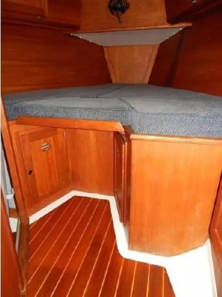 1997 Freedom 40/40