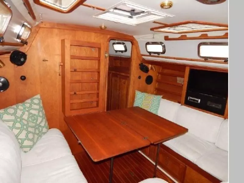 1997 Freedom 40/40