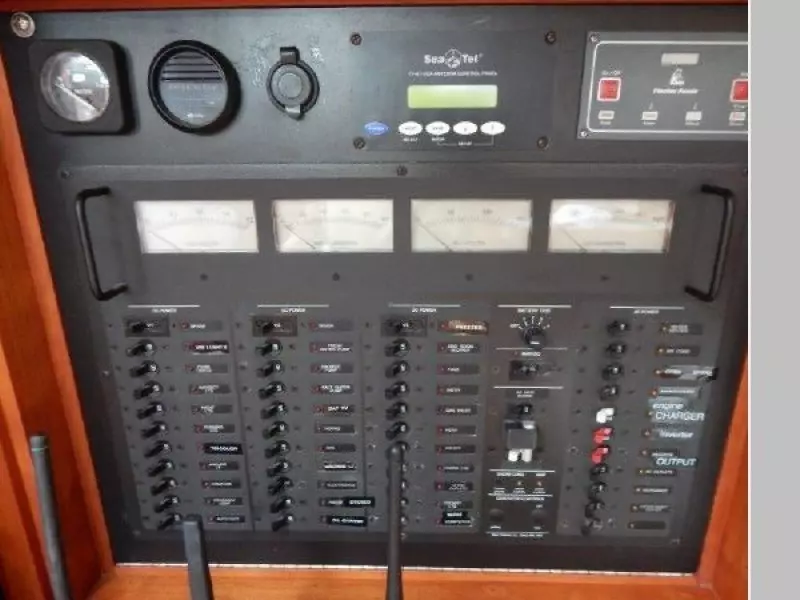 1997 Freedom 40/40