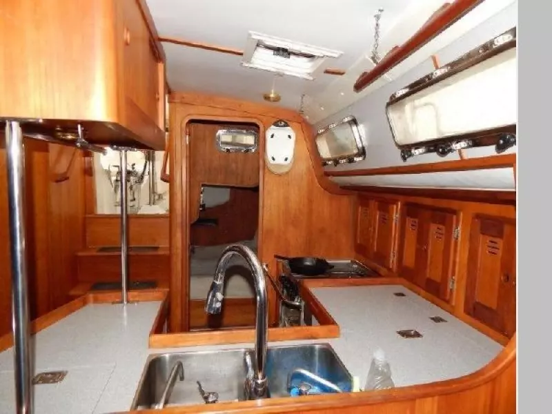 1997 Freedom 40/40