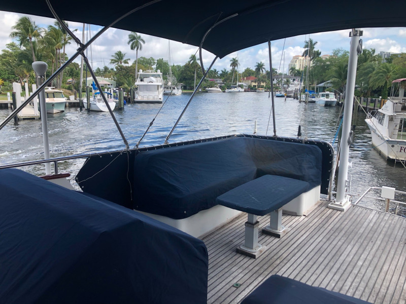 1988 Grand Banks Classic