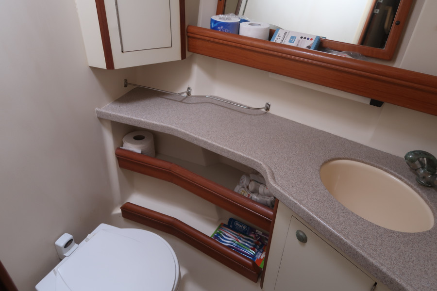 2002 Hunter 460