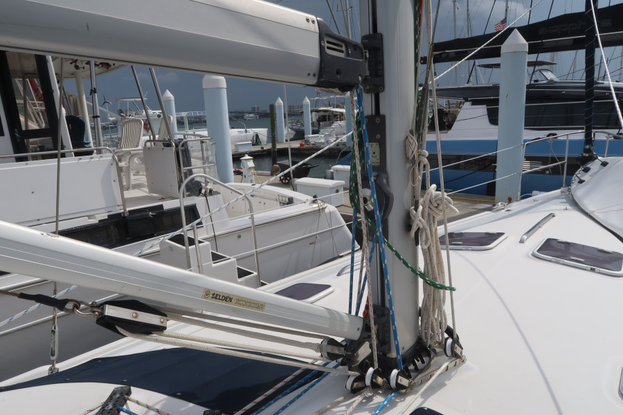 2002 Hunter 460