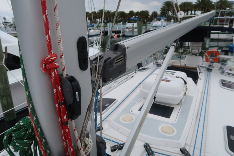 2002 Hunter 460
