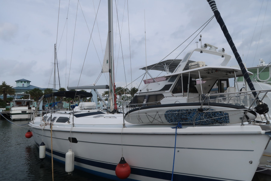 2002 Hunter 460