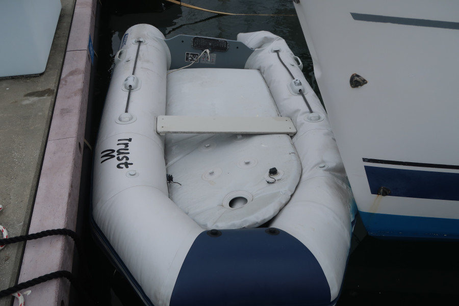 2002 Hunter 460