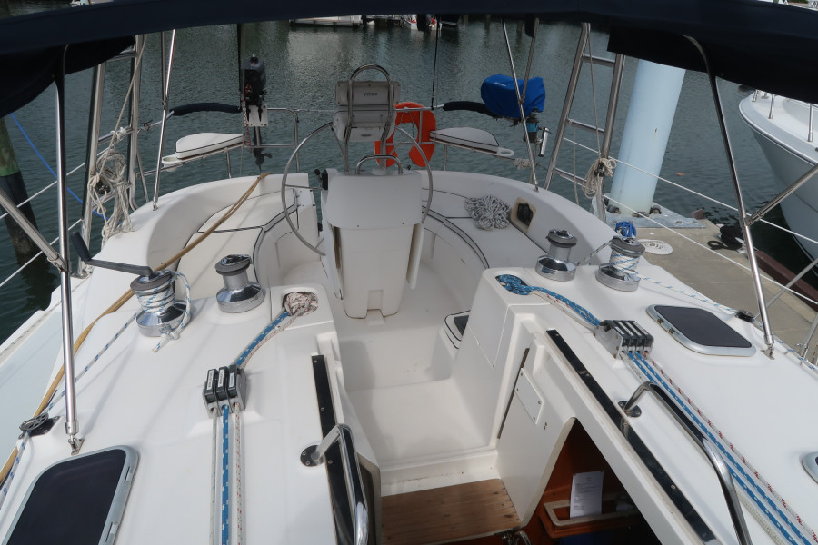 2002 Hunter 460