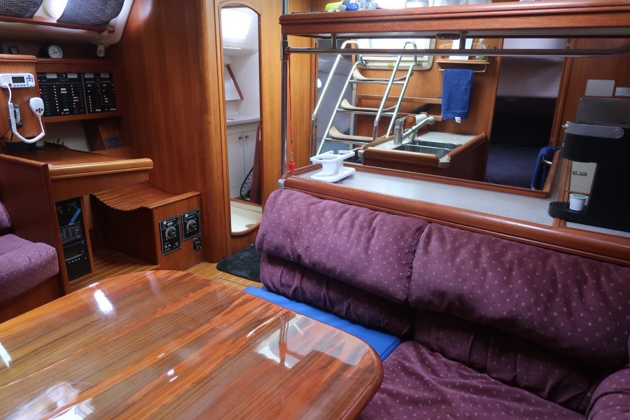 2002 Hunter 460